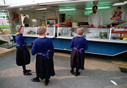 Staphorst 1990  'schoolgirls before snackbar'
